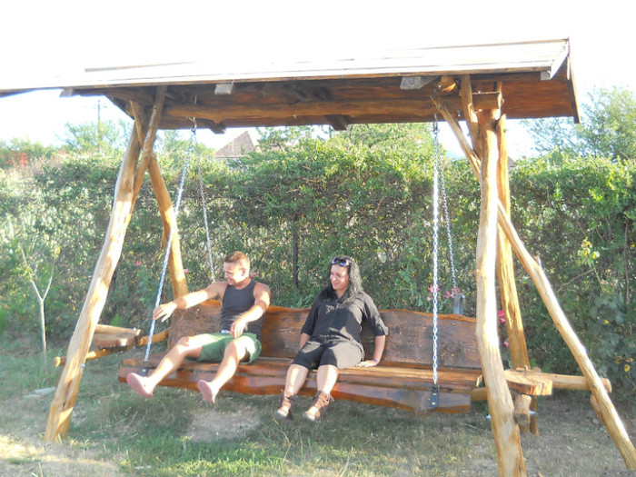 copilu cu prietena - de prin jurul casei