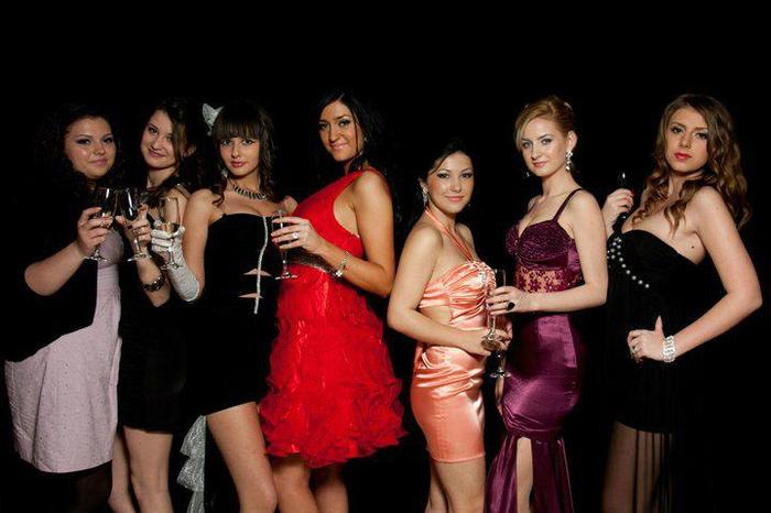 533025_145574662242024_1809181920_n