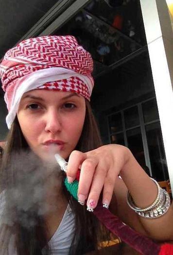 544999_165626670236823_719845951_n