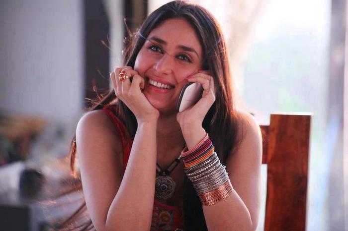 383387_324580214266812_966875727_n - 0 Kareena Kapoor