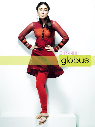 432190_299364553455045_2127074257_n - Kareena Kapoor 2