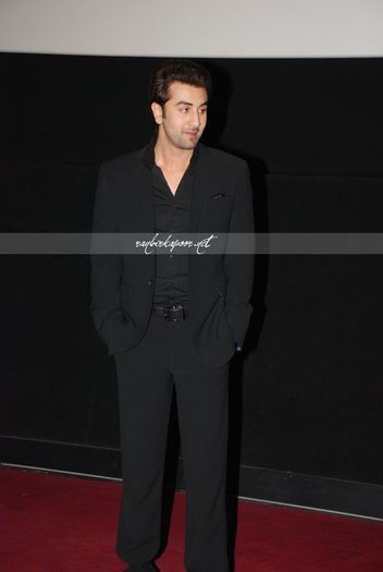 208949_202475619774086_1502500_n - 0 Ranbir Kapoor