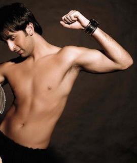 380657_386060418082271_981106315_n