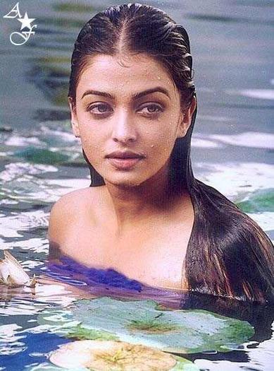 380336_427616650604817_1609318027_n - 0 Aishwarya Rai
