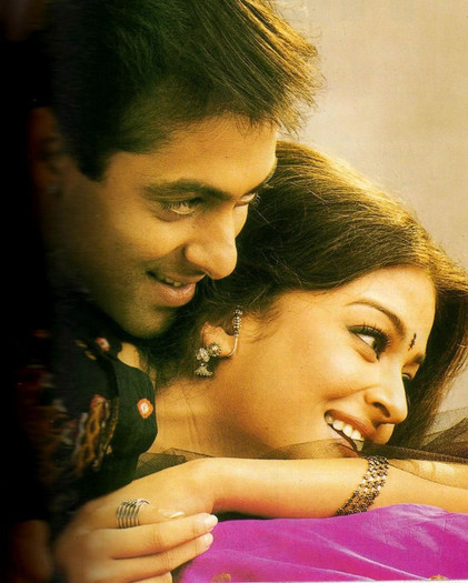 401886_434130223286793_1794211547_n - 0 Aishwarya Rai
