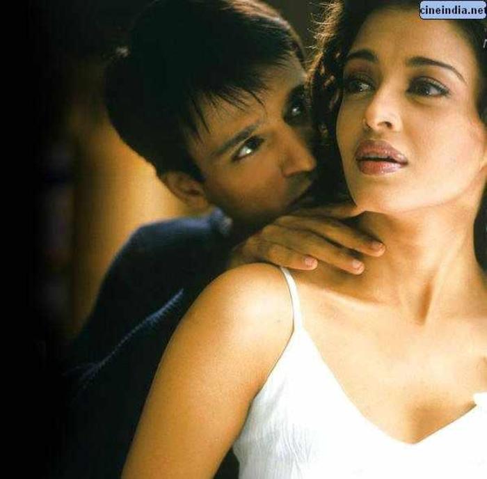 539950_428778843821931_846299375_n - 0 Aishwarya Rai