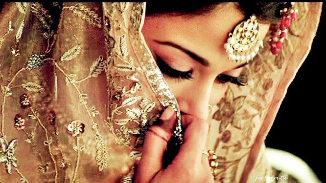 560199_412820758751073_1706932607_n - 0 Aishwarya Rai