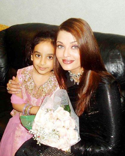 599838_431049373594878_867151434_n - 0 Aishwarya Rai