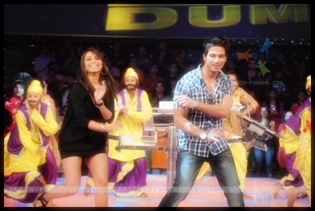  - x-Rani Mukherjee-x