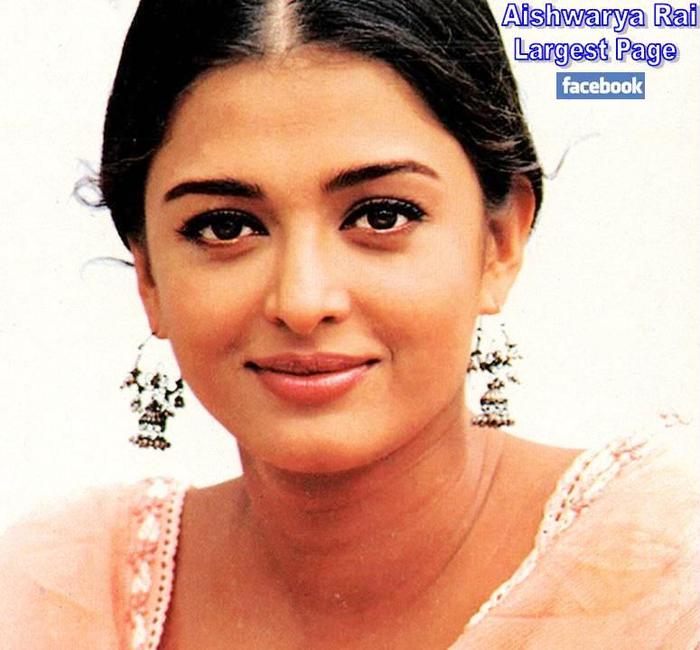 556914_419604091406073_1956070066_n - 0 Aishwarya Rai
