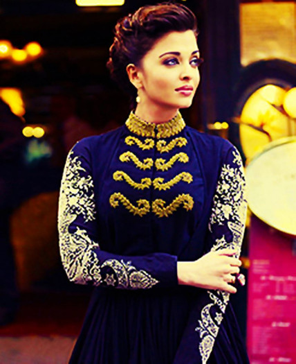 533367_415205451845937_1494428403_n - 0 Aishwarya Rai