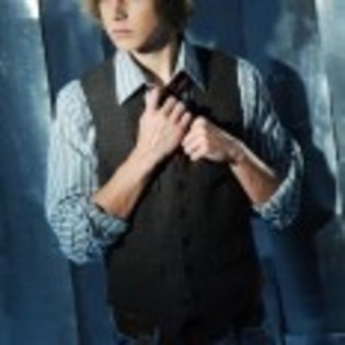 Cody_Linley_1252512902_3 - Cody Linley