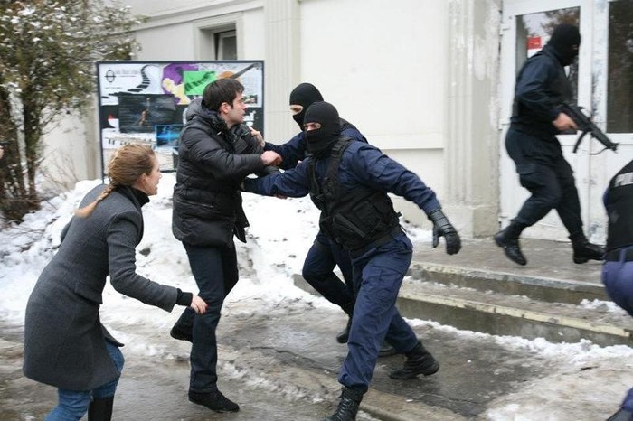 525163_351624341547582_227253193984698_985867_1727236037_n