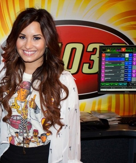 tumblr_lt3aqjNcoQ1qcfk1to1_500 - Demi Lovato