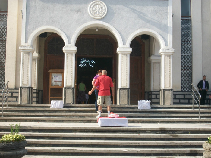 aranjare lansare porumbei - LANSARI PORUMBEI ALBI NUNTI SIGHETU MARMATIEI 2012