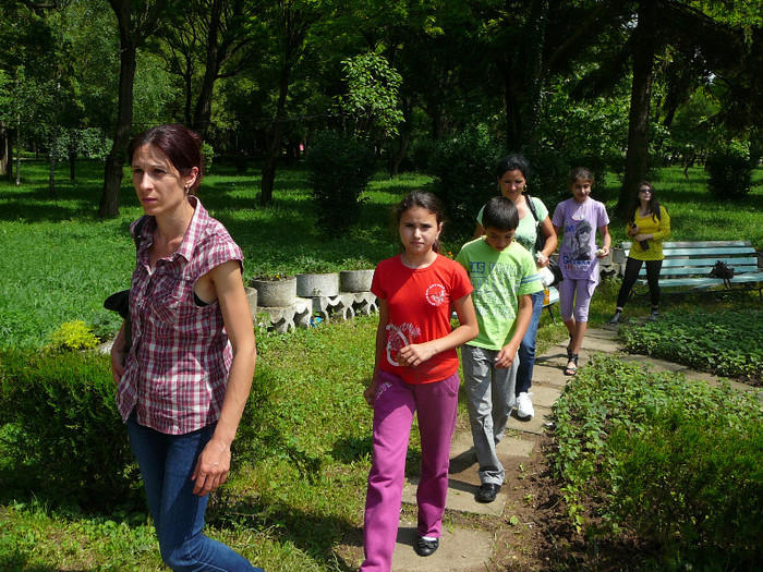 P1270136 - 2011 - Banchet a IV a