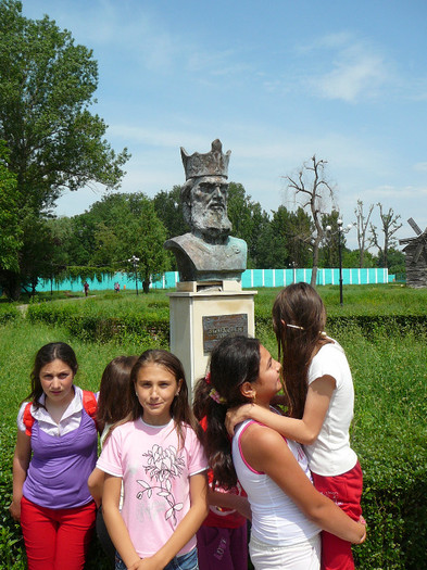 P1270175 - 2011 - Banchet a IV a