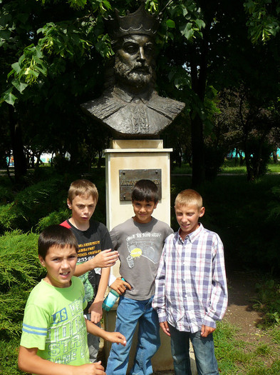 P1270177 - 2011 - Banchet a IV a