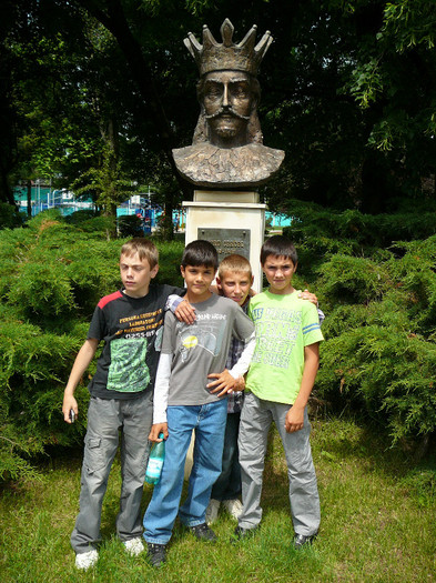 P1270180 - 2011 - Banchet a IV a