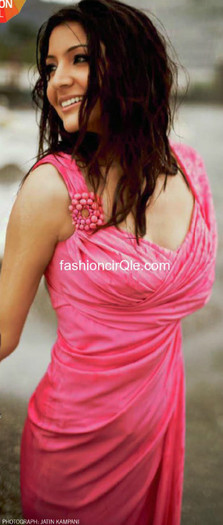 233 - ANUSHKA SHARMA