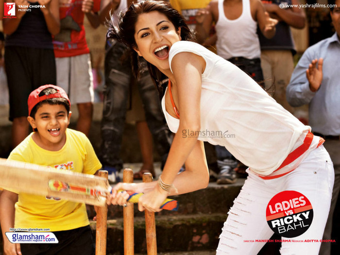 anushka-sharma-wallpaper-46-10x7 - ANUSHKA SHARMA