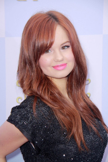 tumblr_m7iliwddkn1rbo83po1_400 - 0 Debby Ryan