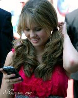 tumblr_m79ilq0krm1rah9qto1_250 - 0 Debby Ryan