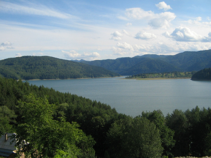 IMG_6764; Lacul de acumulare Bicaz.
