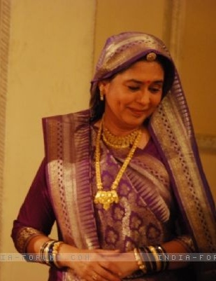 Kaveri - Personaje Yeh Rishta Kya Kehlata Hai