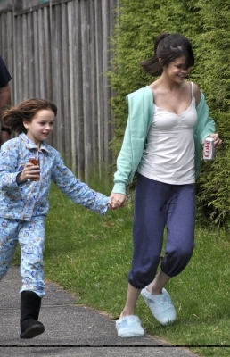 normal_007 - On the Set of Ramona and Beezus in Vancouver - May 28