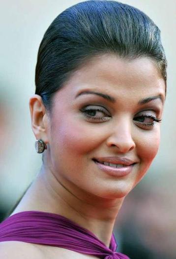 546752_406410939392055_866376620_n