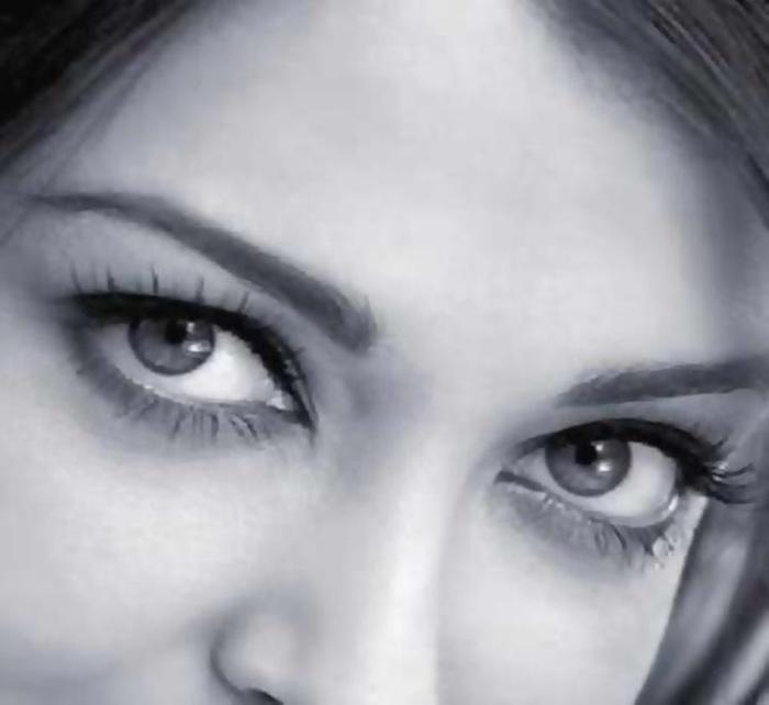 560691_406680969365052_1959524365_n