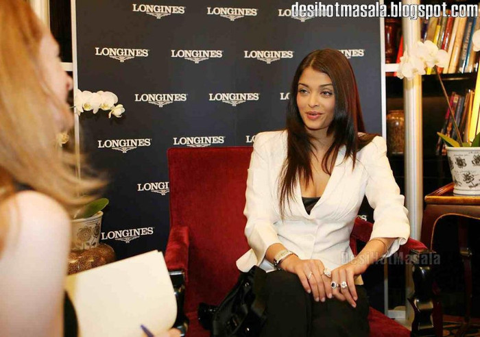 564916_413447955355020_1320628026_n