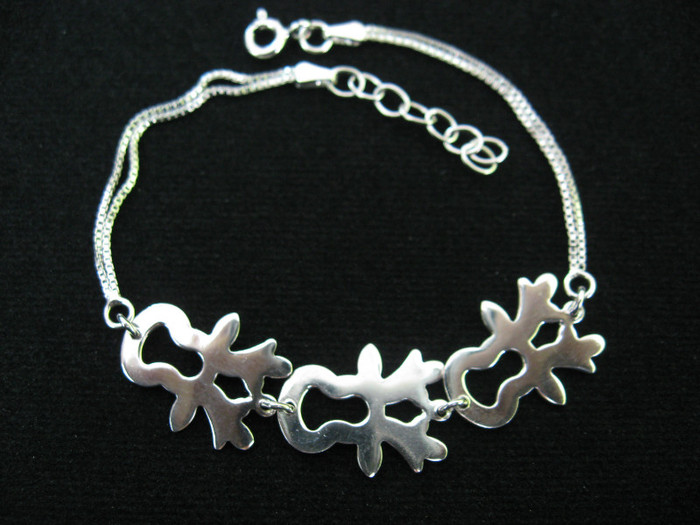 bratara D94.0#20149239#67,00#19.5cm; pret 67,00 lei
