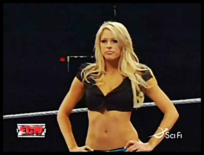 *La telefon* Maria trebuie sa ne intalnim urgent