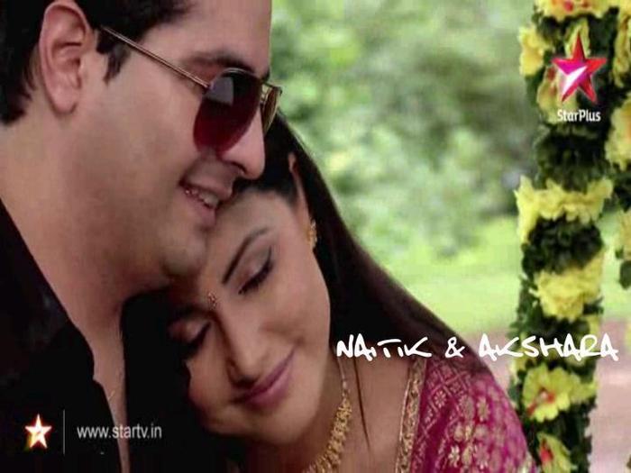 198784_248355455184890_419654_n