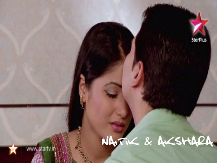 261915_227665660587203_766897_n