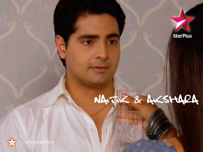 252180_216293465057756_5080288_n