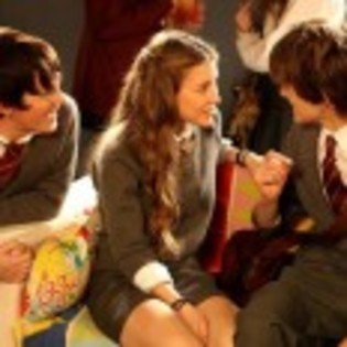 House-of-Anubis-1320244502