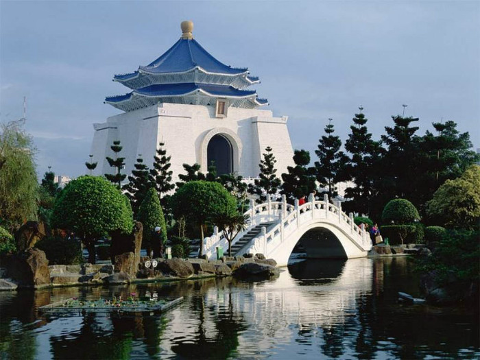 Chiang Kai-Shek Memorial Ha - poze cu cetati