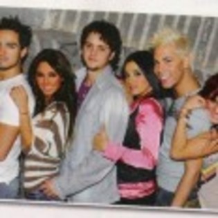 RBD_La_familia_1245954205_3_2007