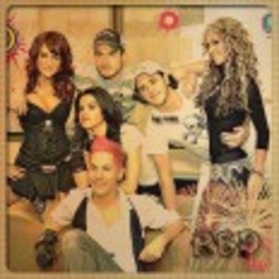 RBD_La_familia_1268378761_3_2007 - La Familia