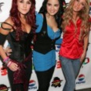 RBD_La_familia_1268378787_2_2007 - La Familia
