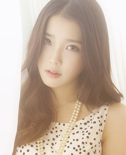 ♥ IU ♥ .