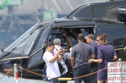 normal_001 - 16 Juni - boarding a helicopter with Justin in Toronto