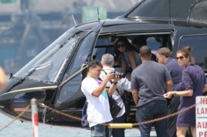 normal_006 - 16 Juni - boarding a helicopter with Justin in Toronto