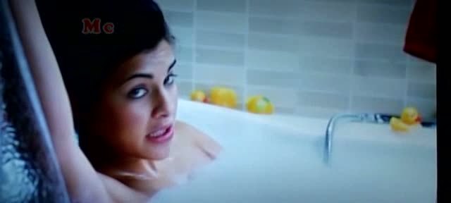 Pai scuze dar nu poti intra acum..