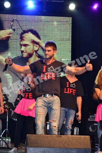 392401_119958681476985_1095832914_n - Concert Sinaia - 8 iunie xD