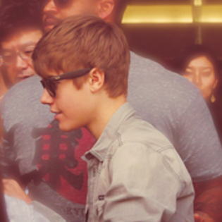 ~x~ Damn ! o.O Acum numai are la ce se uita Jerry la Tom si Jerry:o3:-w!!Lucy!!:]] ~x~