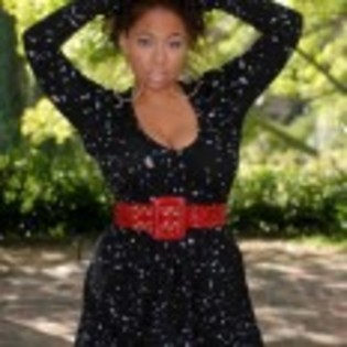 Raven_Symon__1268610875_2 - Raven Symone